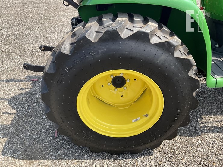 2024-john-deere-3025e-image-14