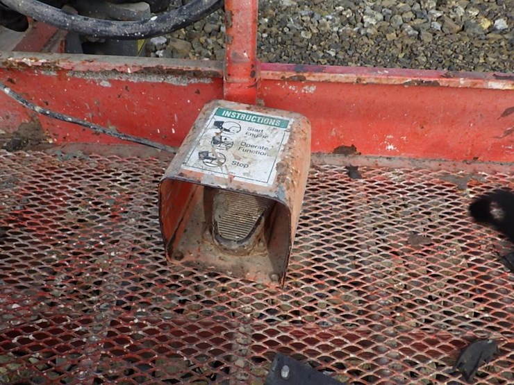 2016-skyjack-sj61t-image-16