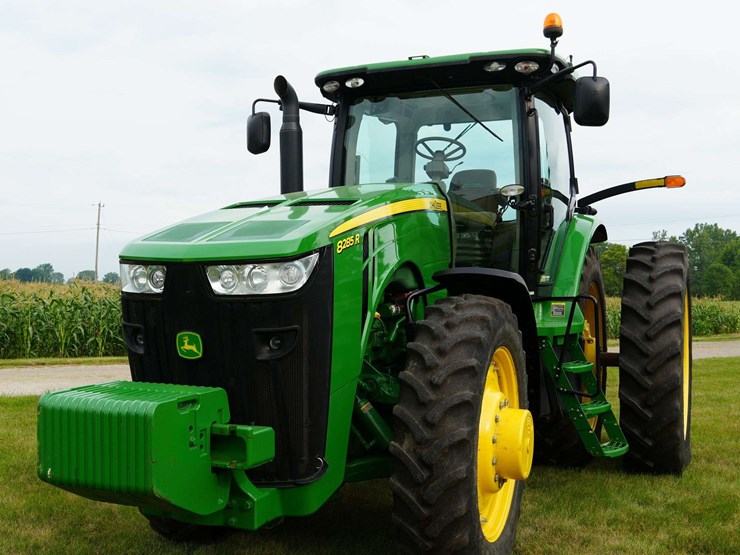 2011-john-deere-8285r-image-14