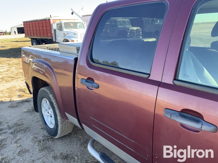 2008-gmc-sierra-4x4-pickup-image-18