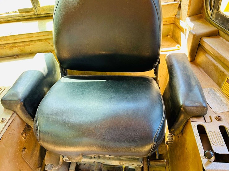 1987-caterpillar-d6h-image-70