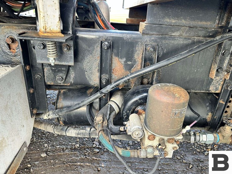 2008-peterbilt-386-image-38