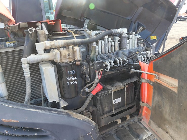 2017-kubota-kx080-image-33