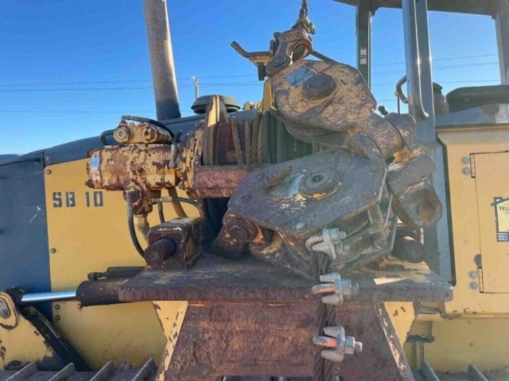 2008-deere-700j-image-19