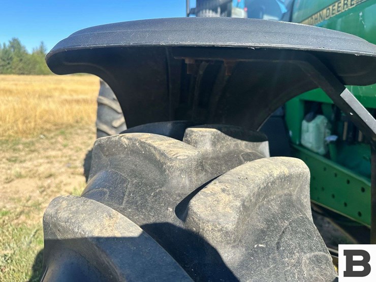 1993-john-deere-7600-image-58