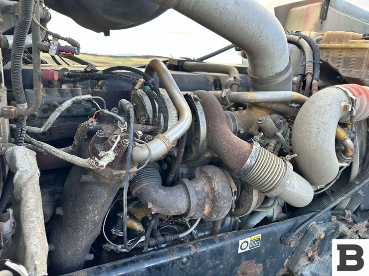 2008-peterbilt-386-image-11