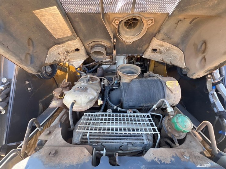 2020-deere-333g-image-27