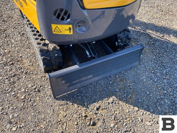 2025-cfg-industrial-qk18r-mini-excavator---eltopia,-wa-image-19