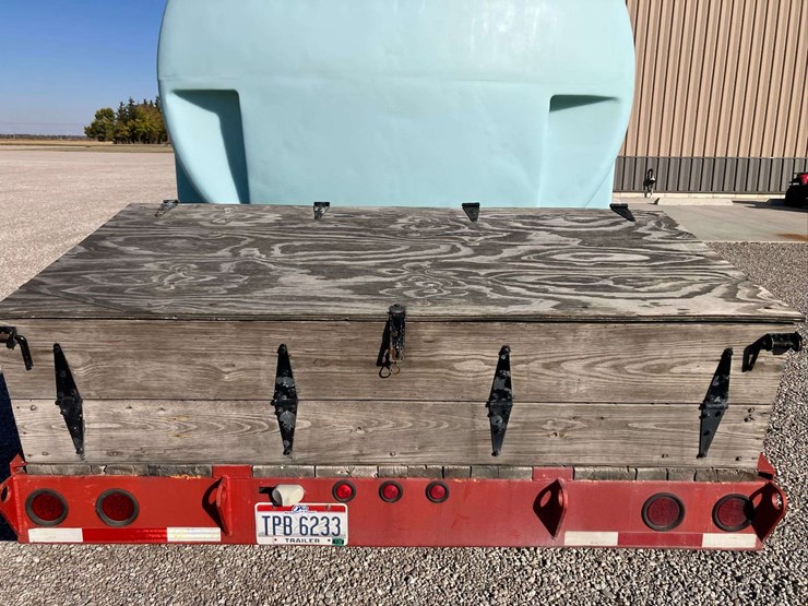 25'-tandem-dual-axle-tender-trailer-with-plumbing-and-tank-image-7