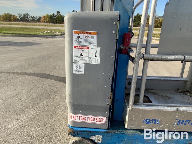 2009-genie-gr12-image-9