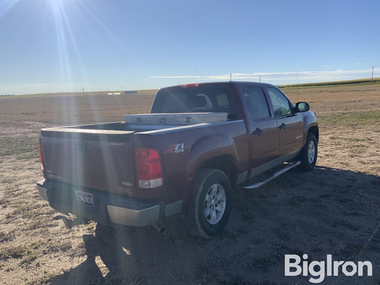 2008-gmc-sierra-4x4-pickup-image-5