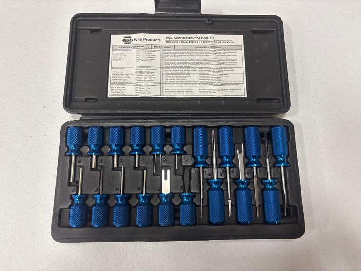 assorted-tools-set-image-5