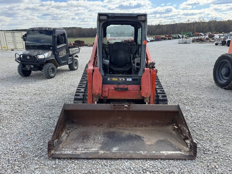 2010-kubota-svl90-image-2