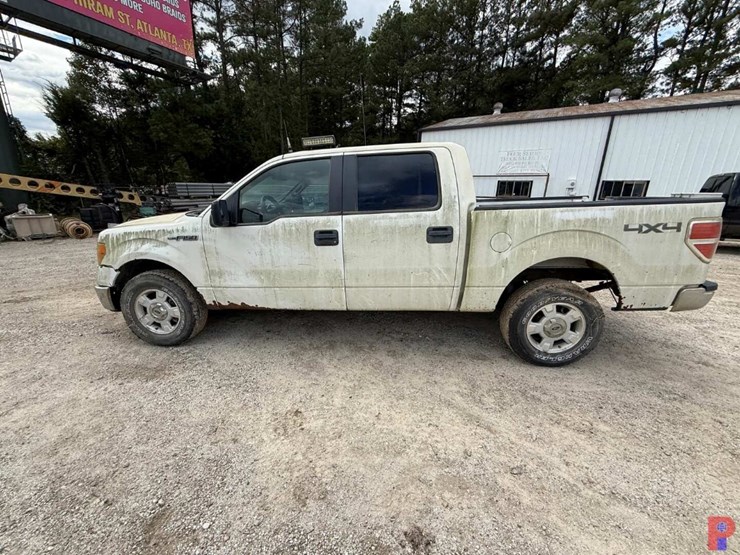 2014-ford-f150-xlt-image-2