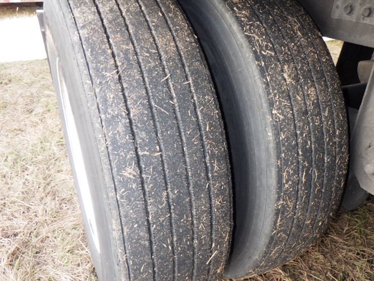 2017-utility-3000r-image-19