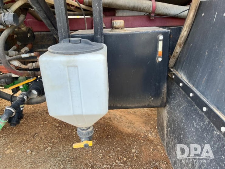 case-ih-646-image-46