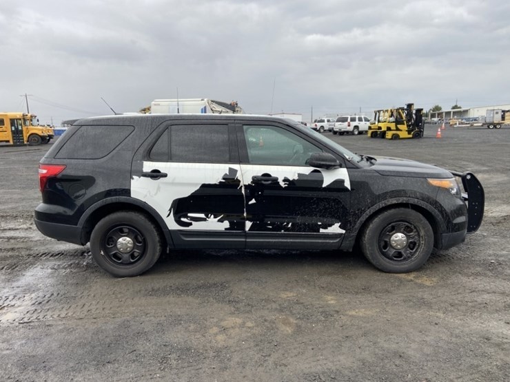 2014-ford-explorer-image-6