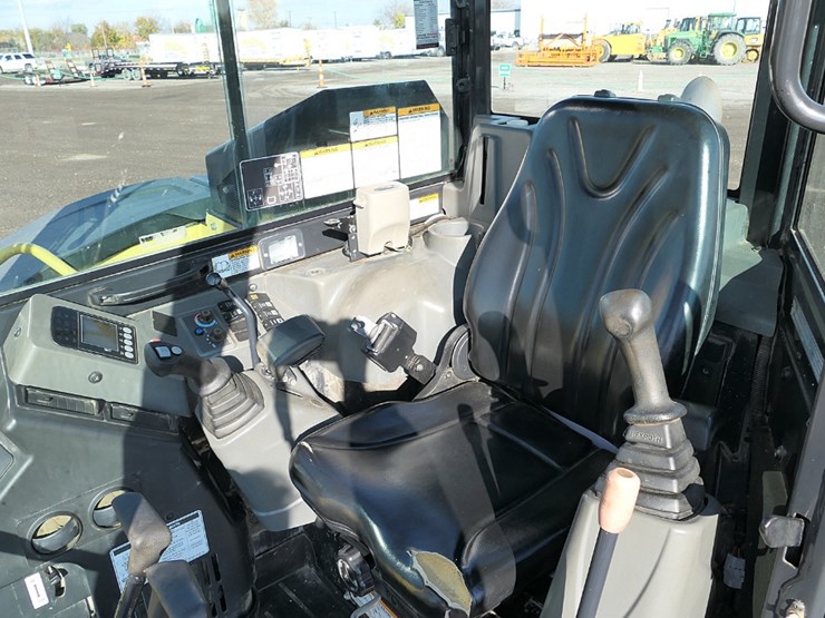 2017-yanmar-sv100-2a-image-37