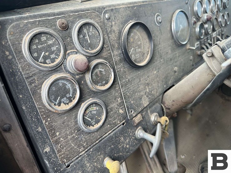 1971-kenworth-dump-truck---caution---kennewick,-wa-image-32