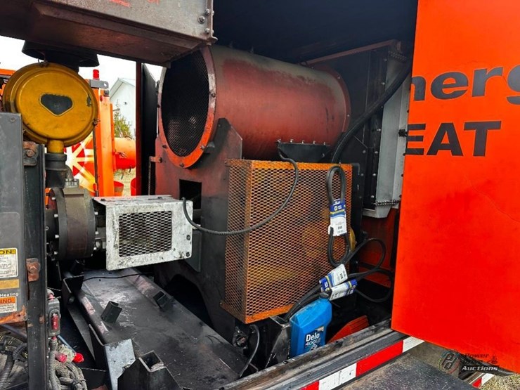 2007-caterpillar-c6.6-image-9