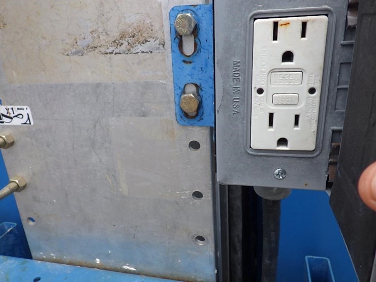 2013-genie-gr20-image-9