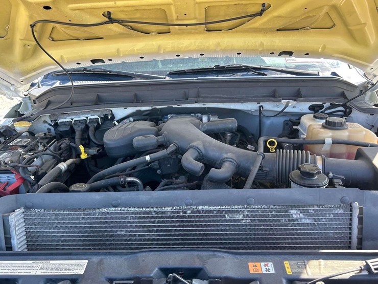 2012-ford-f550-image-9