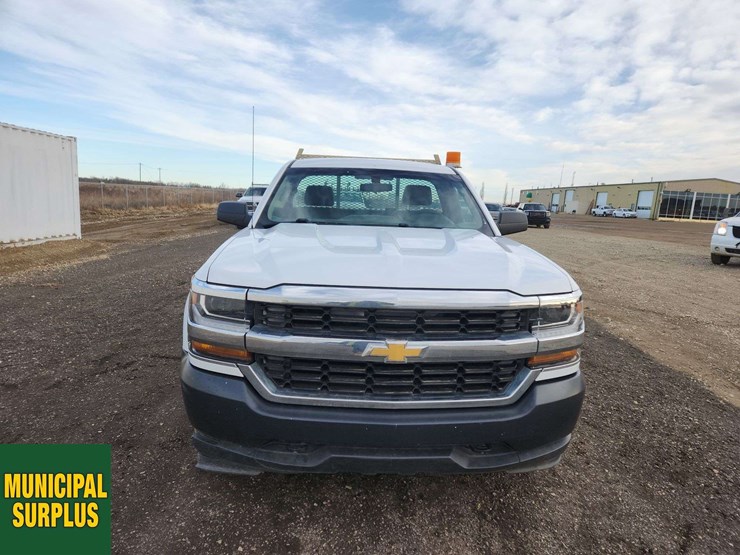 2016-chevrolet-silverado-1500-image-18
