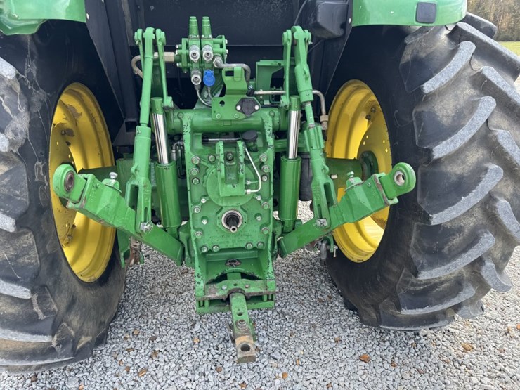 john-deere-6120e-image-7
