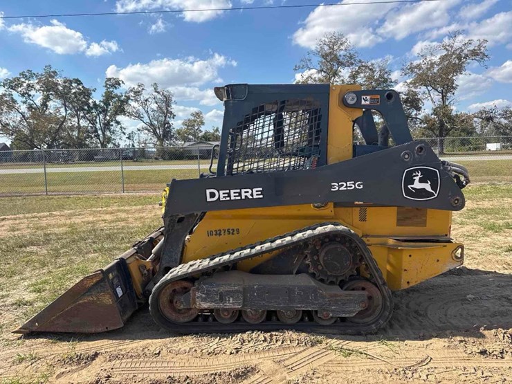 2021-deere-325g-image-1