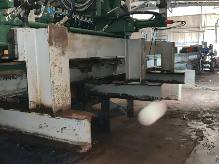 #126-•-cleereman-track-and-frame-image-6