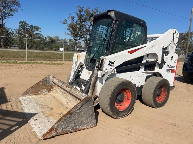 2022-bobcat-s770-image-8