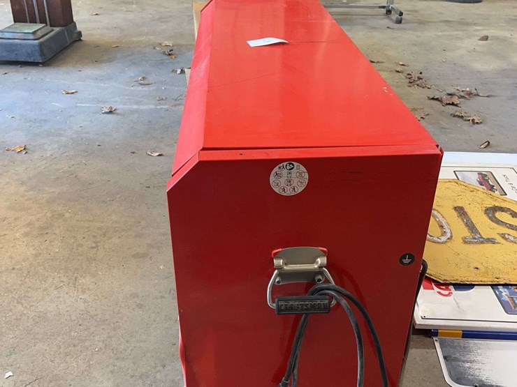 craftsman-tool-box-with-hood-image-2