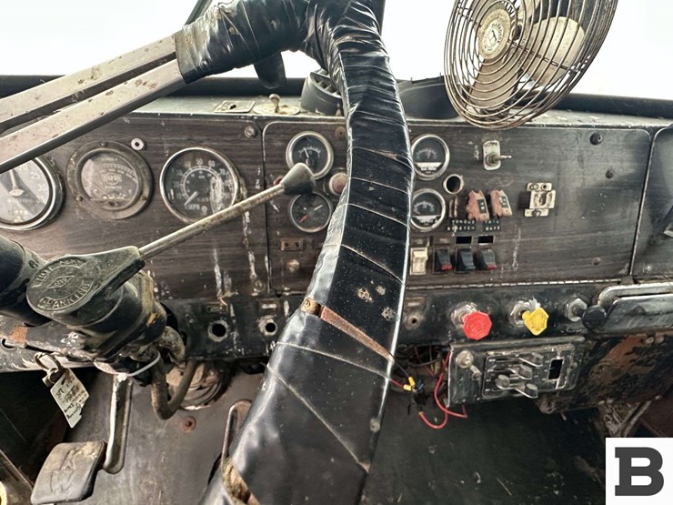 1975-kenworth-dump-truck---othello,-wa-image-48