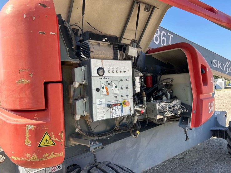 2015-skyjack-sj86t-image-13