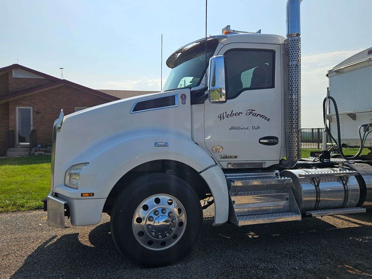 2019-kenworth-t880-image-2