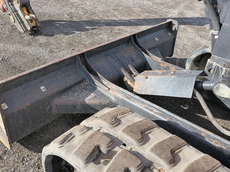 2017-kubota-kx080-image-17