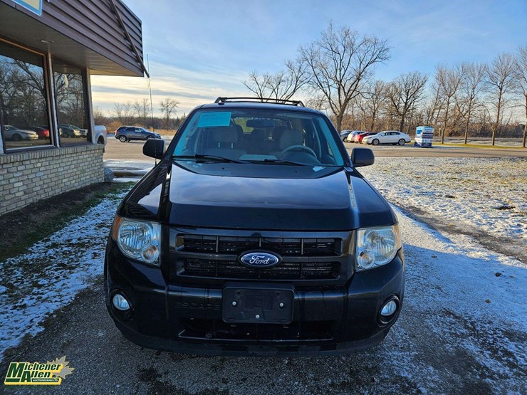 2012-ford-escape-hybrid-image-10