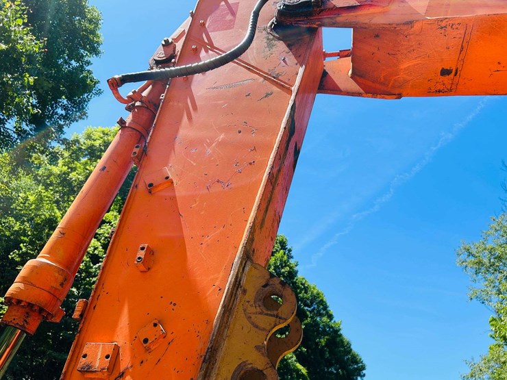 2010-doosan-dx180-lc-image-13