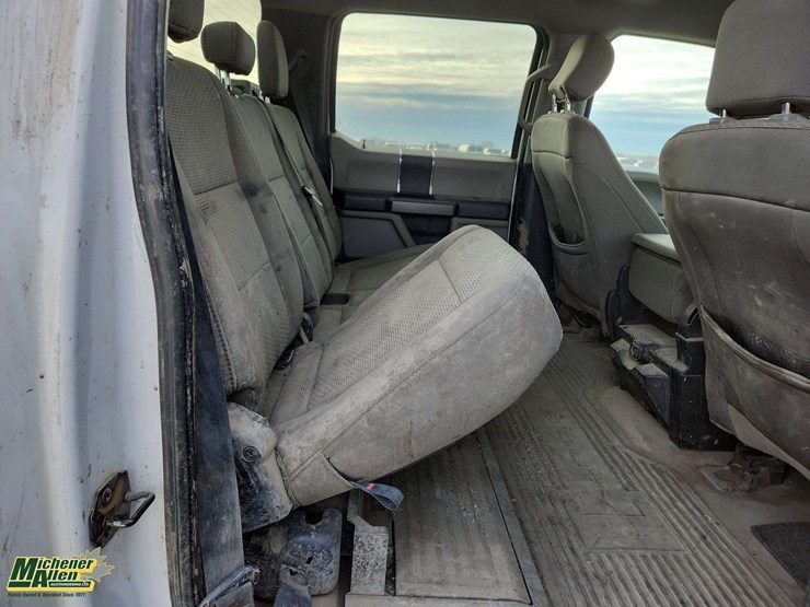 2020-ford-f250-image-18