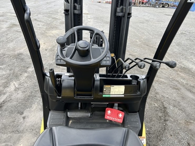 yale-50vx-forklift-image-14