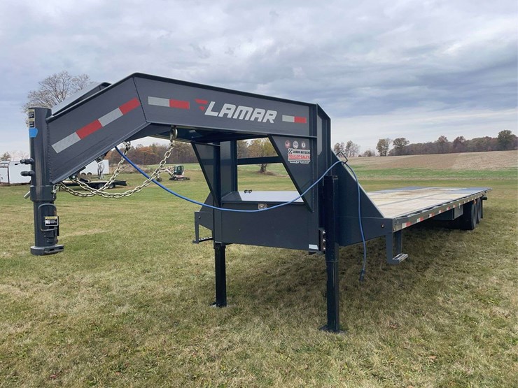 lamar-36’-gooseneck-trailer-image-34