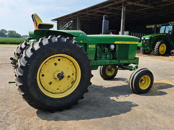 john-deere-4020-image-5