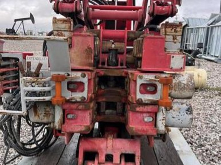 2009-blohm-and-voss-9gf-1100-iron-roughneck/-iron-floorhand-image-5