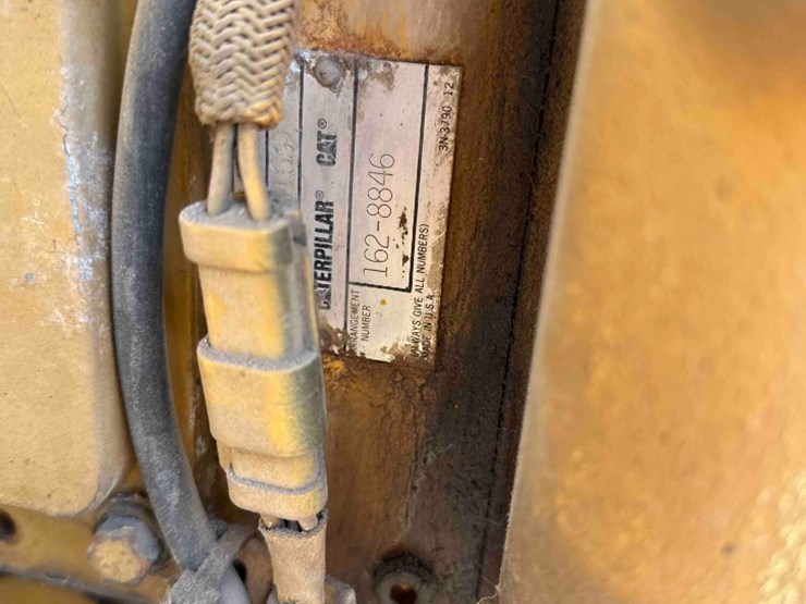 2001-caterpillar-3508-image-8