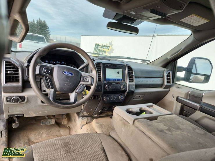 2020-ford-f250-image-15