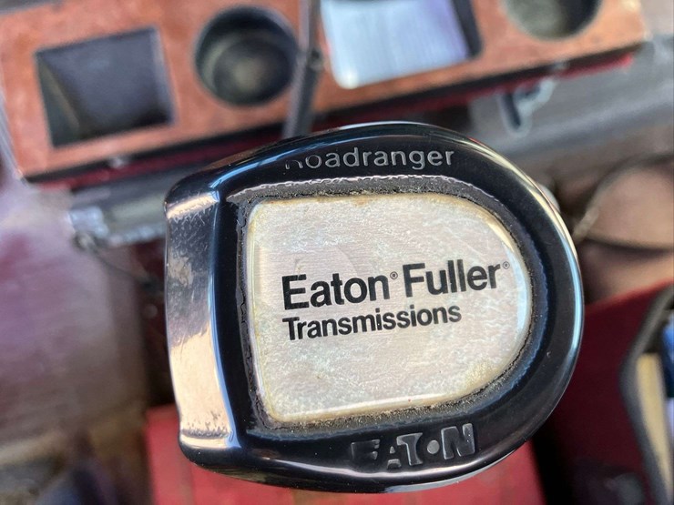 1994-international-9400-image-47