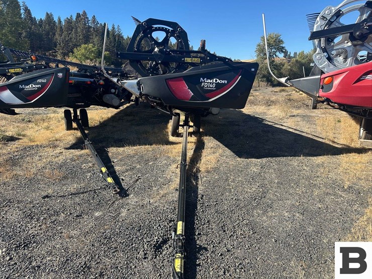 2018-mac-don-fd140-image-3