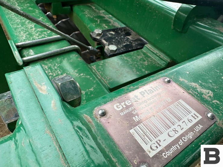great-plains-2400tm-image-26