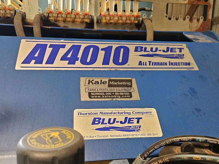 blue-jet-liquid-28-applicator-image-5
