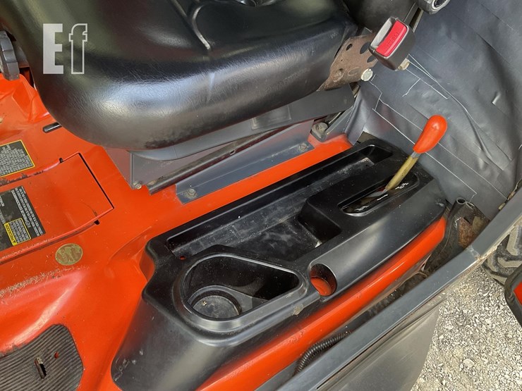 2007-kubota-f3680-image-19